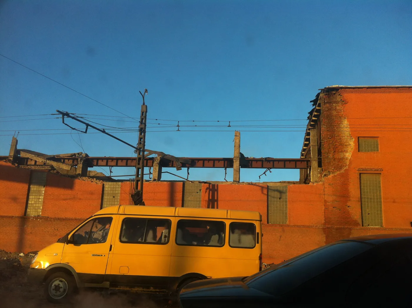 Deszcz meteorytów spadł na Rosję. Są ranni. WIDEO