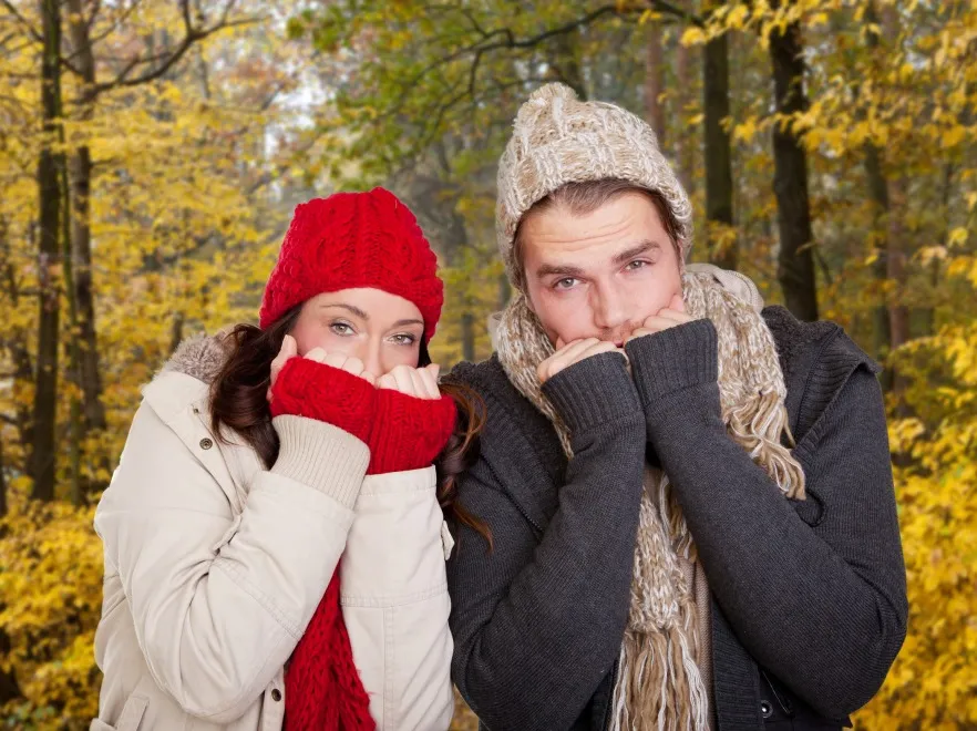 Przemarzłaś? Oto skuteczne sposoby na rozgrzanie się
