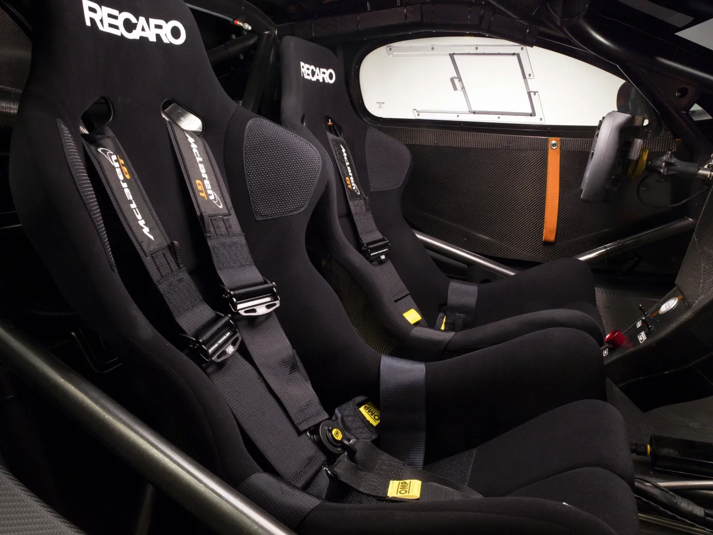 4303598-622198-12c-gt-can-am-edition-009.jpg