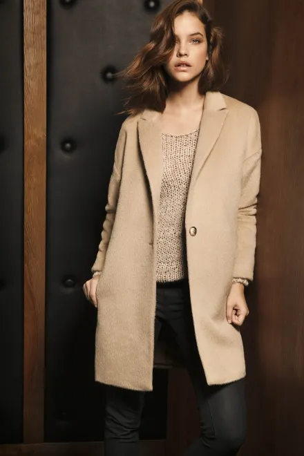 4311997-massimo-dutti-lookbook-listopad.jpg