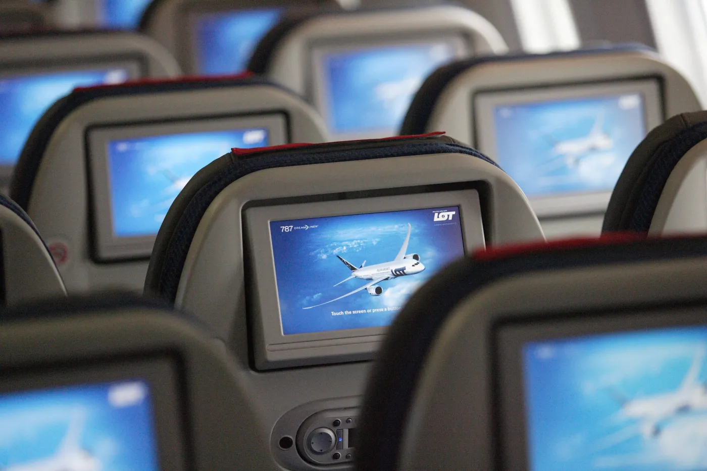 dreamliner boeing lotnisko gdańsk wałęsa
