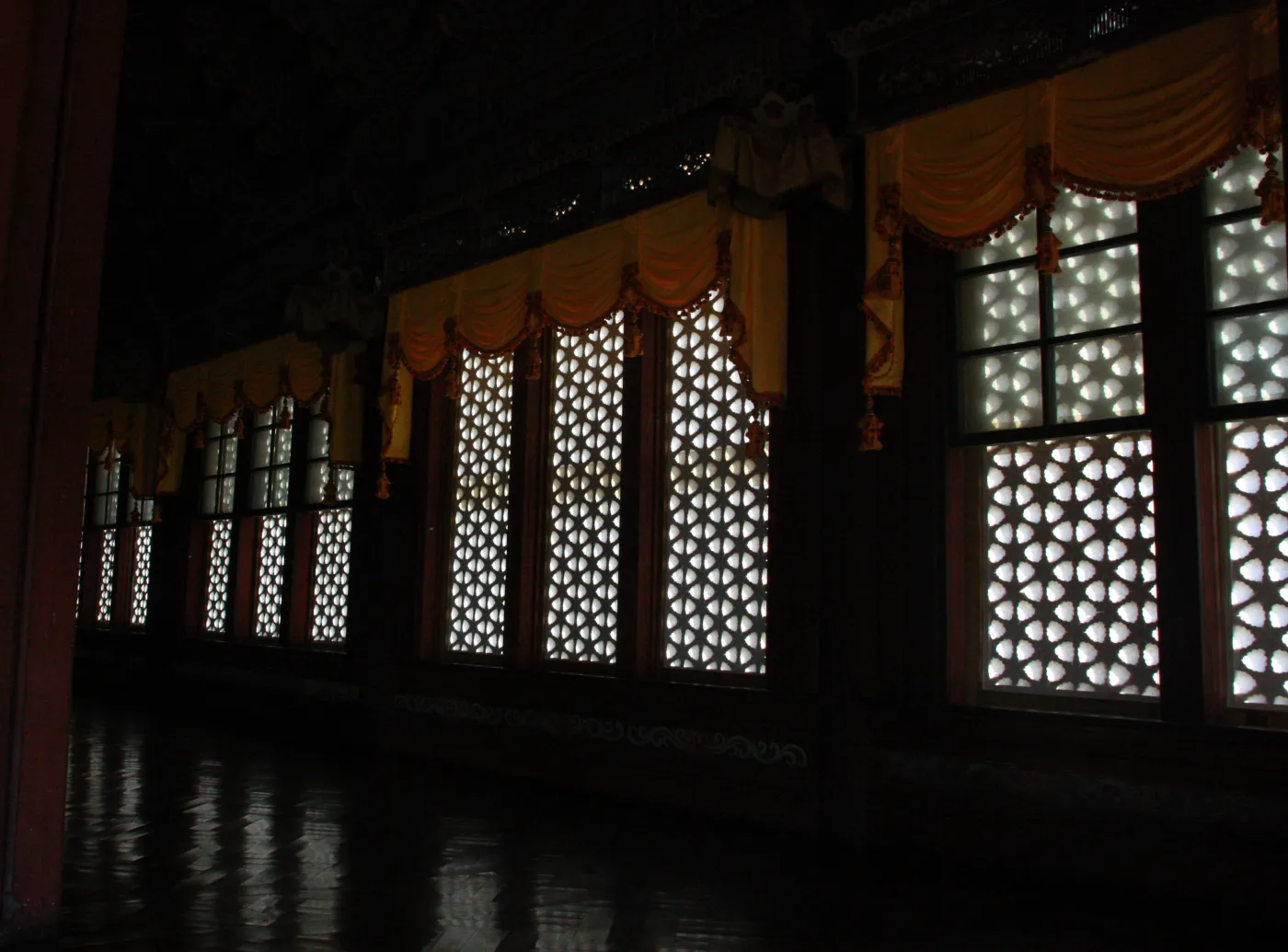 4377462-palac-changdeokgung-seul-korea.jpg