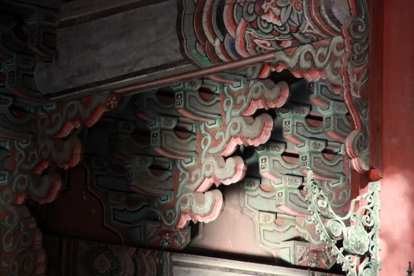 4377607-palac-changdeokgung-seul-korea.jpg