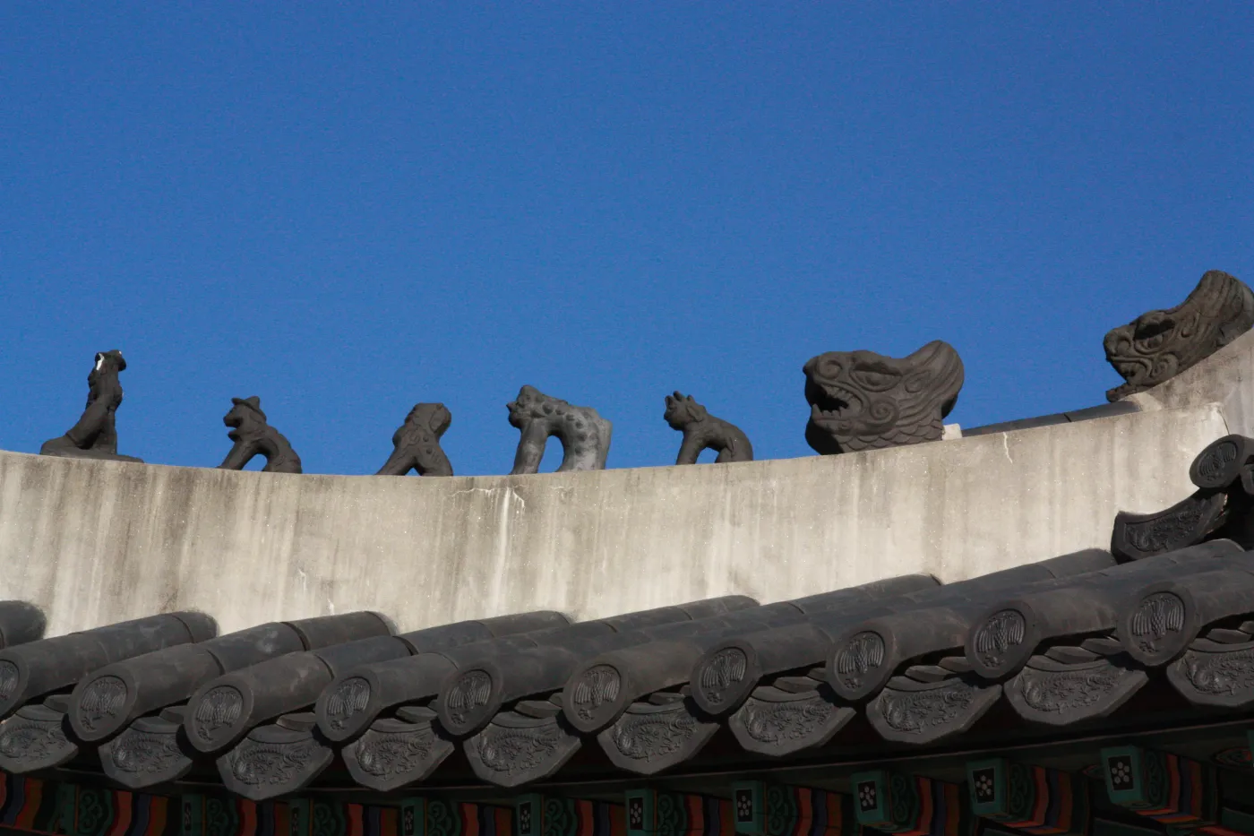 4378042-palac-changdeokgung-seul-korea.jpg