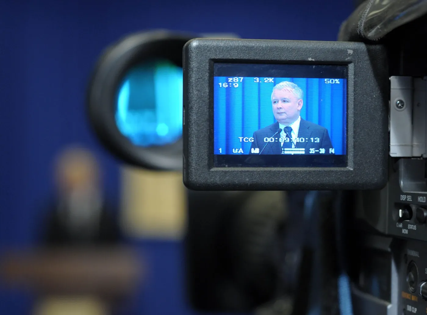 Jarosław Kaczyński w obiektywie kamery