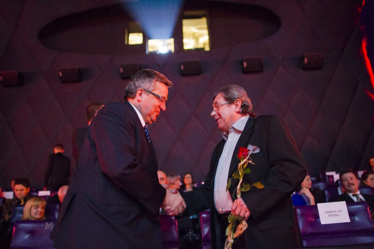 4809230-prezydent-bronislaw-komorowski.jpg