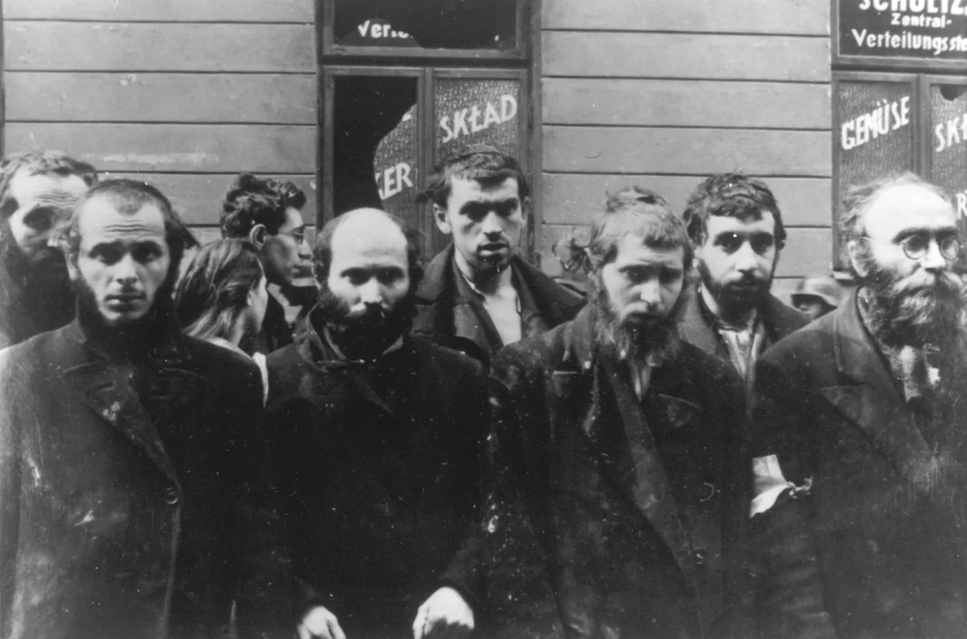 Prof. Dunin-Wąsowicz: 75 proc. Polaków nie obchodził los Żydów