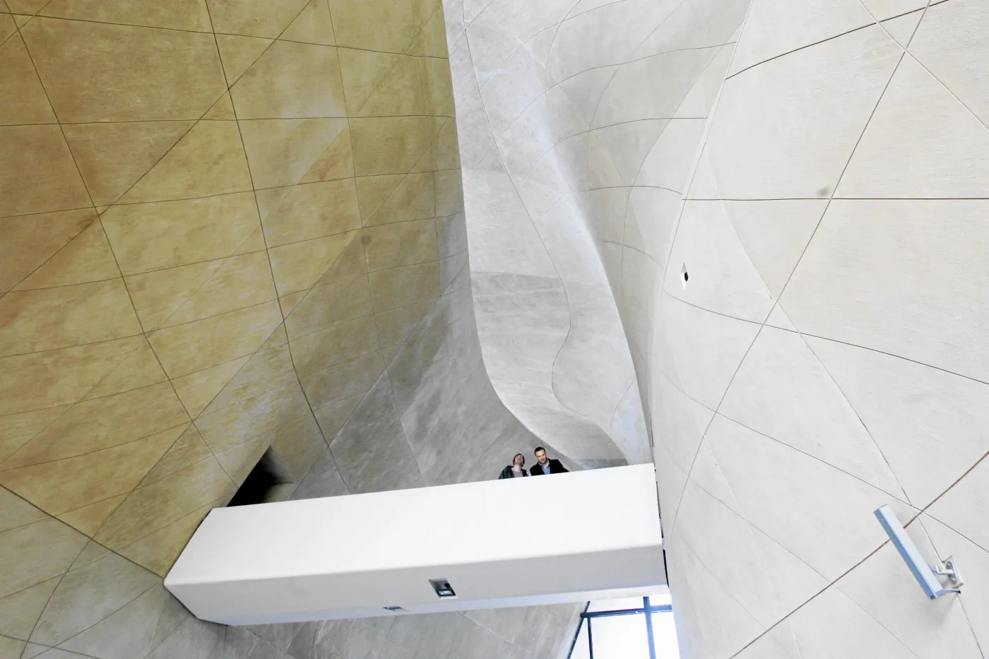 4873091-muzeum-historii-zydow-polskich.jpg