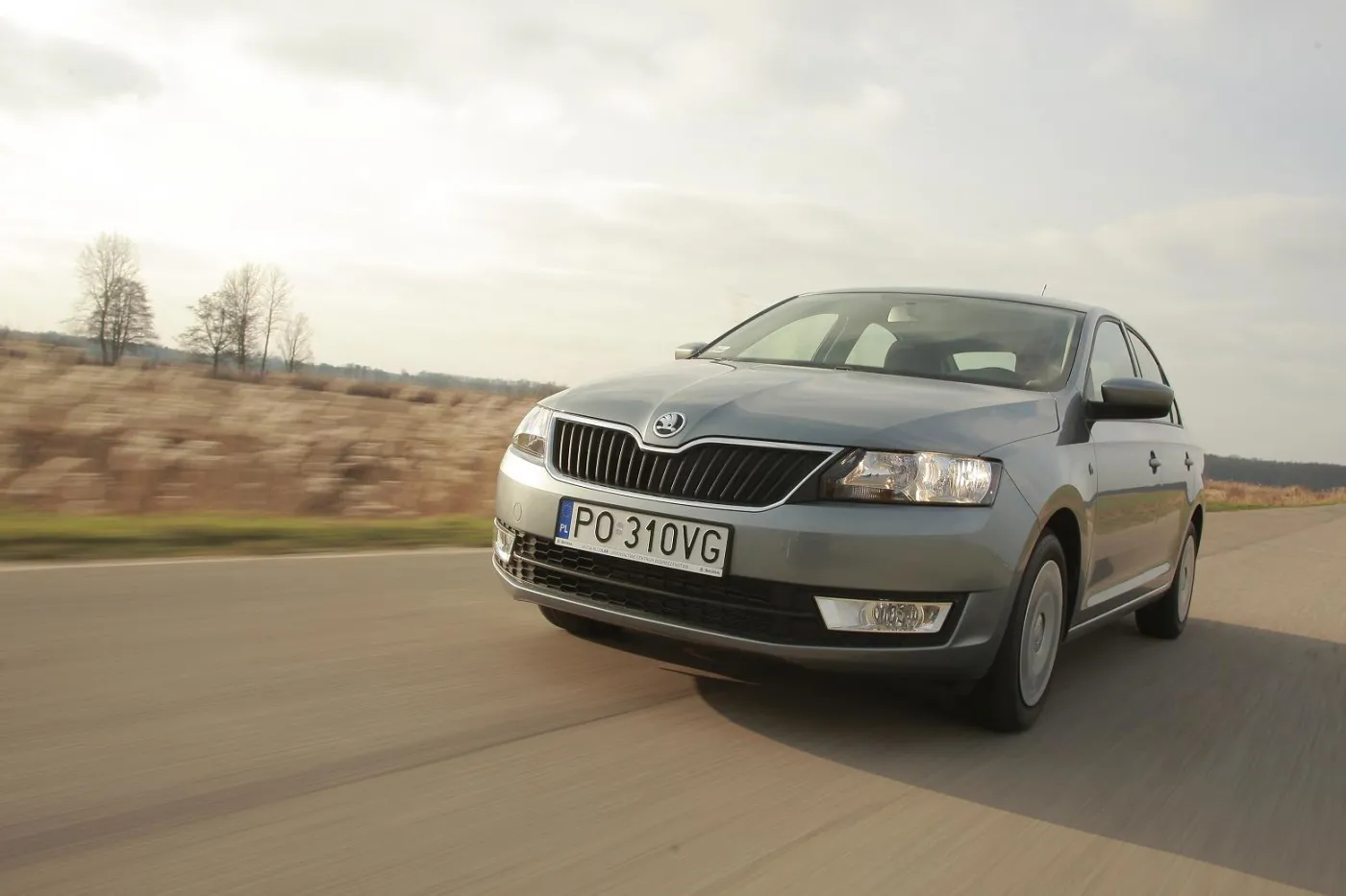 Bagażnik połknie słonia i silnik spali kropelkę! Nowa skoda rapid zdaje test dziennik.pl. ZDJĘCIA
