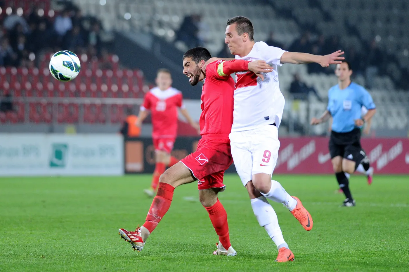 Eliminacje MME 2015: Polacy męczyli się z Maltą. Gole w samej końcówce