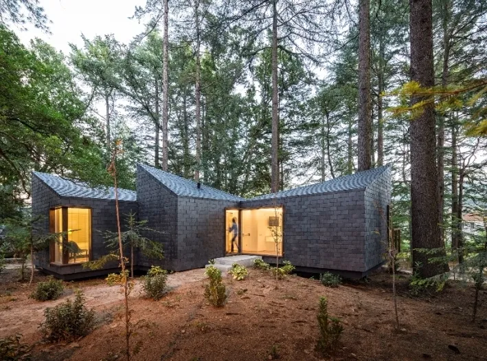 Źródło zdjęcia: www.pedrassalgadaspark.com