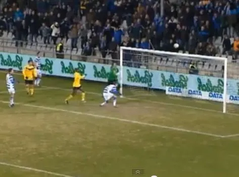 Niewiarygodne pudło polskiego piłkarza. Śmieją się z Parzyszka. WIDEO