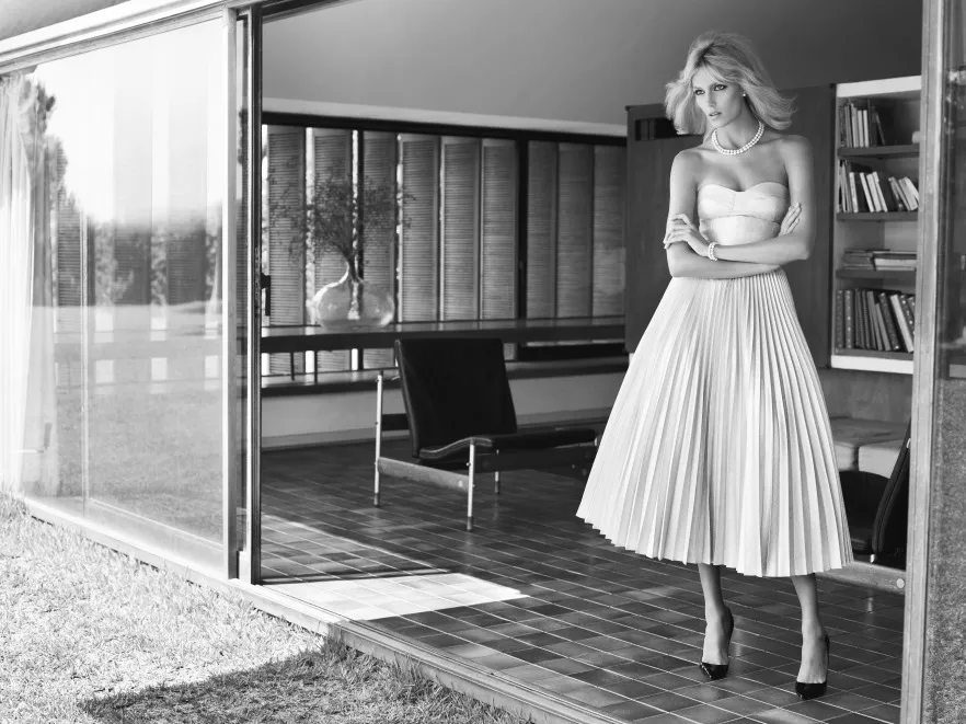 4718353-anja-rubik-w-kampanii-apart-pearl.jpg