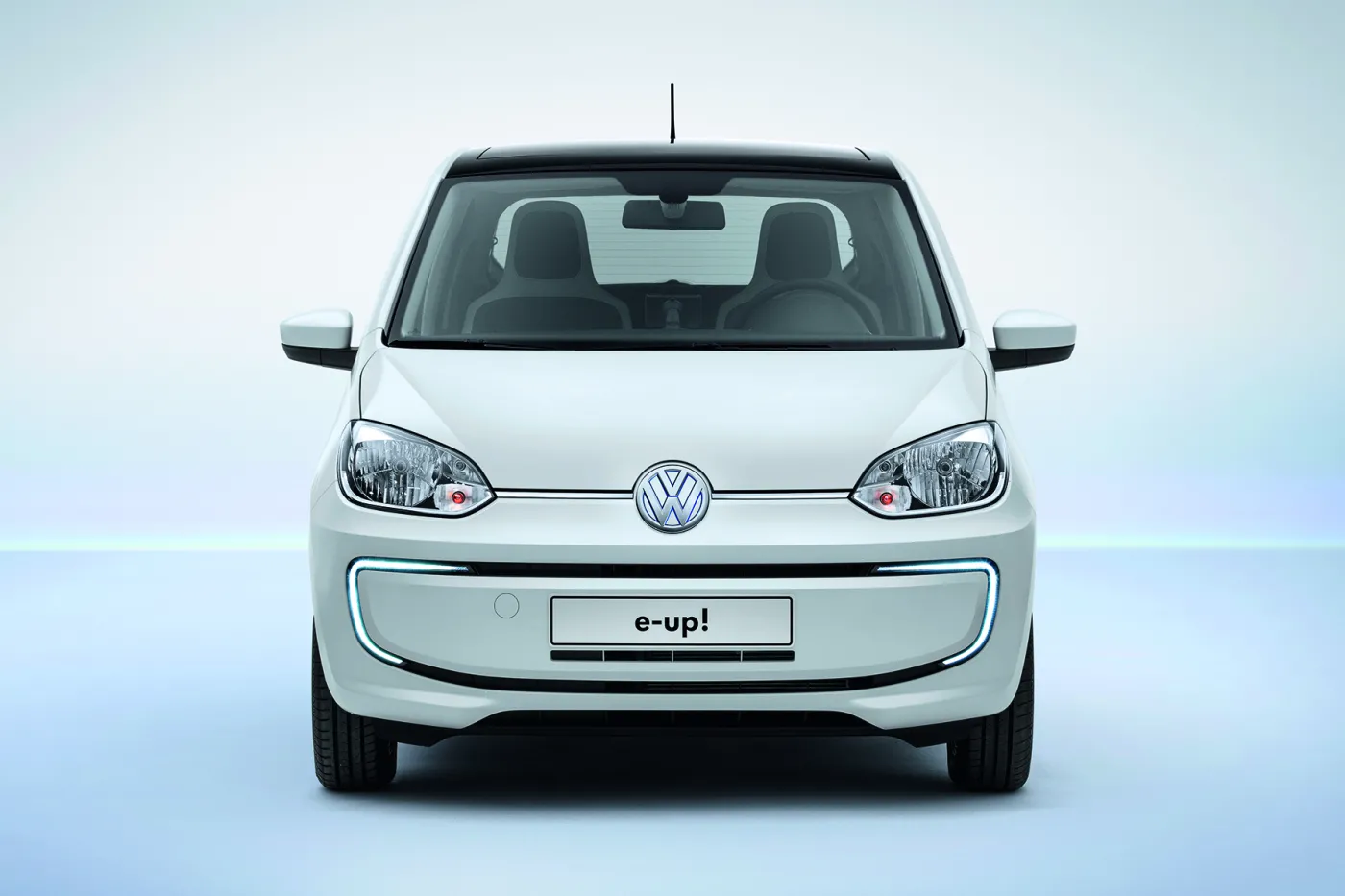 4730632-70862vw-the-volkswagen-e-up-02.jpg