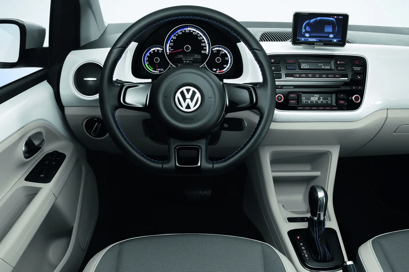 4730748-70862vw-the-volkswagen-e-up-05.jpg