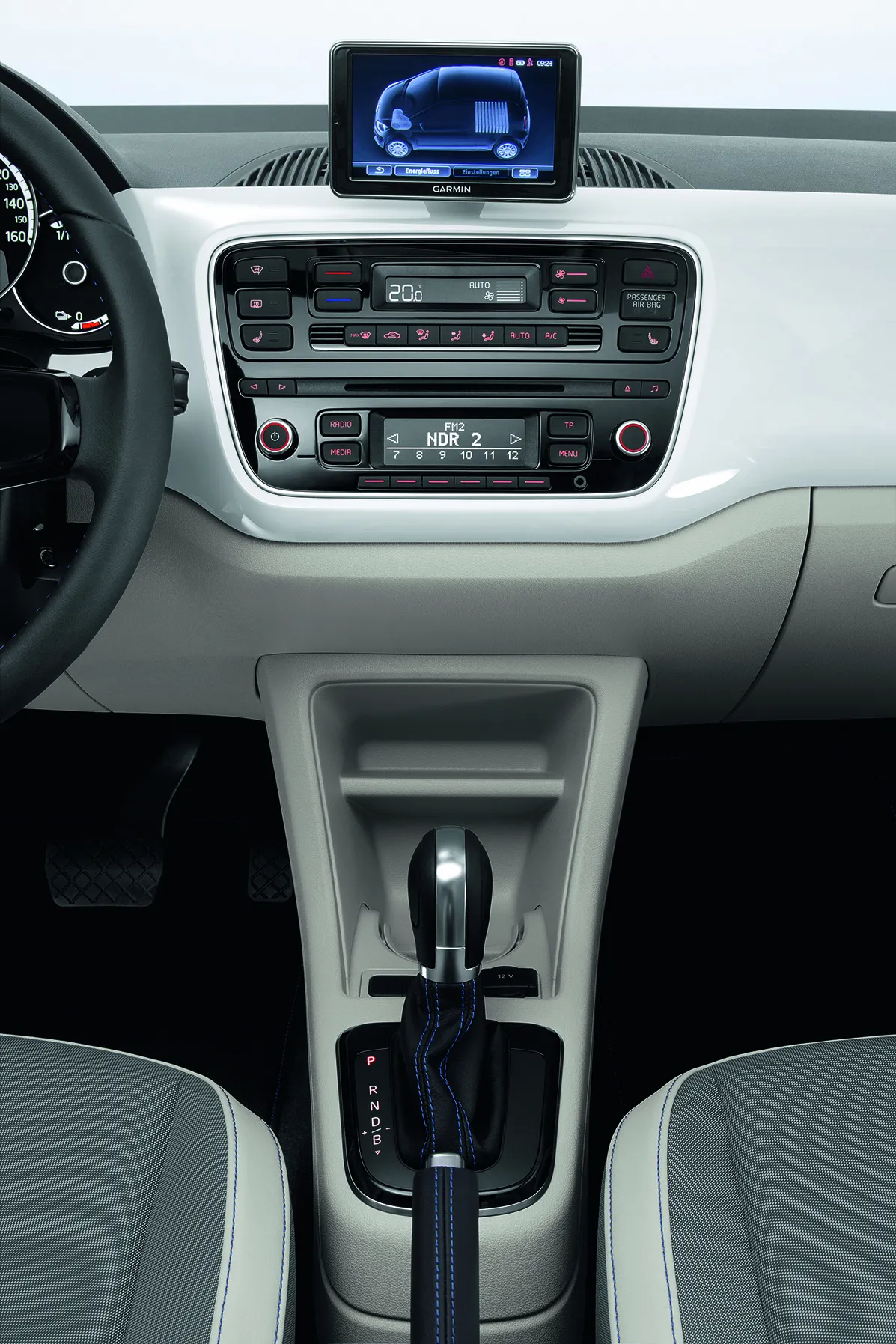 4730777-70862vw-the-volkswagen-e-up-06.jpg
