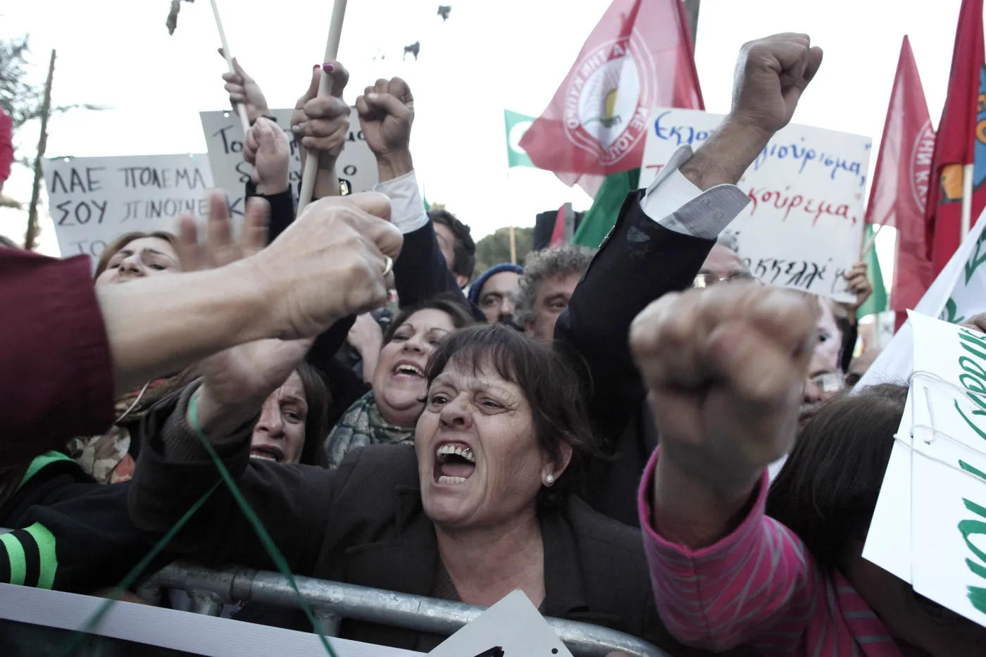 Demonstracja na Cyprze przeciwko opodatkowaniu oszczędności