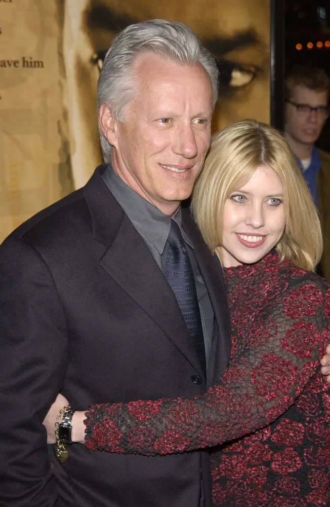 5295977-james-woods-i-kristen-bauguess.jpg