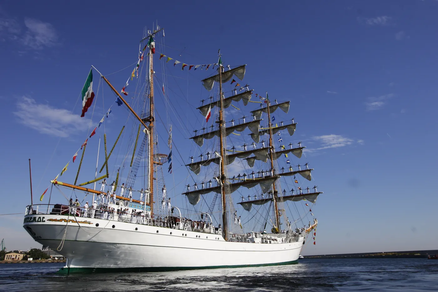 5313311-meksykanski-zaglowiec-cuauhtemoc.jpg