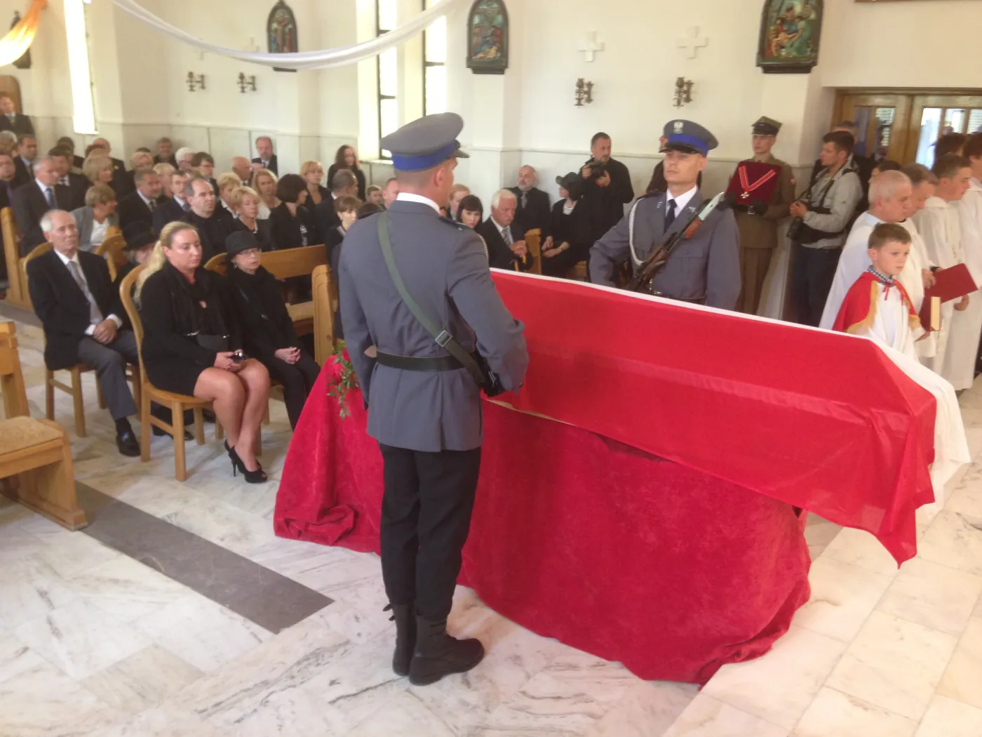 5350712-pogrzeb-konstantego-miodowicza.jpg