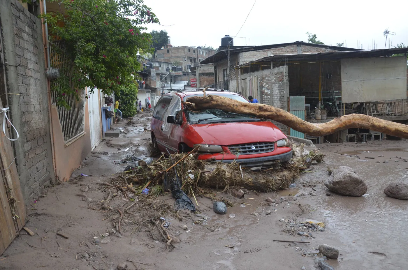 Meksyk huragan Ingrid sztorm Manuel