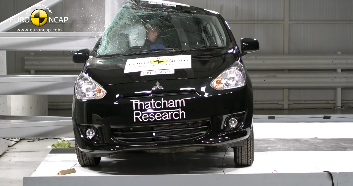 5452272-mitsubishi-space-star-test-euro.jpg