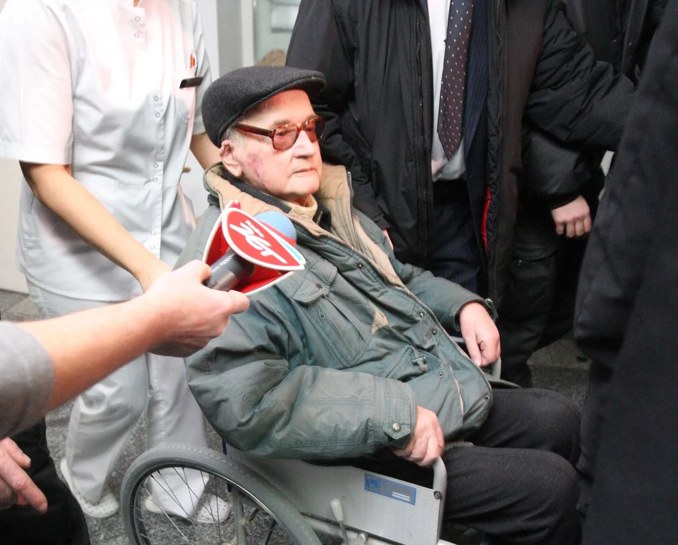 Generał Jaruzelski znów w szpitalu. Ma zapalenie płuc