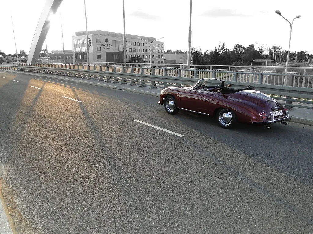 5476059-ff-speedster-to-fabrycznie-nowy.jpg