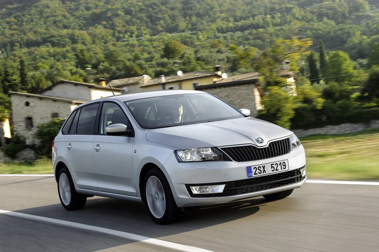 5478408-skoda-rapid-spaceback-pierwsza.jpg