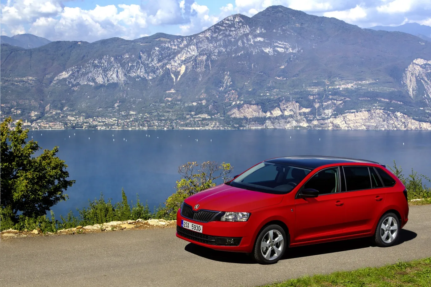 5478205-skoda-rapid-spaceback-pierwsza.jpg
