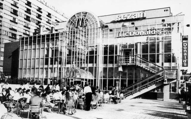 5094254-otwarcie-restauracji-mcdonald-s.jpg