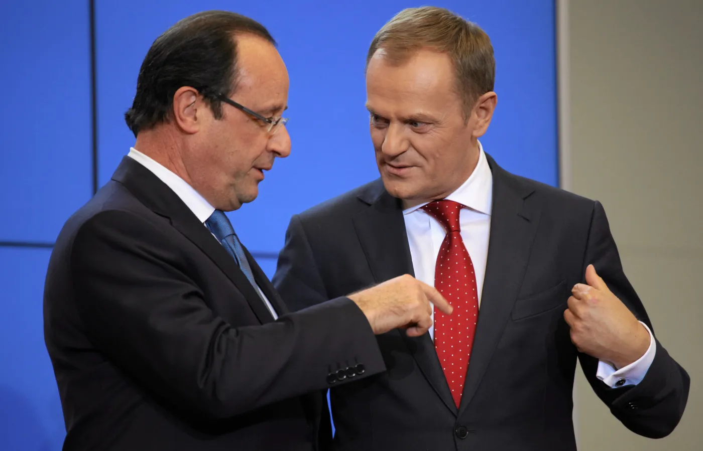 Premier rozmawiał o Ukrainie z prezydentem Francji. Potępili przemoc