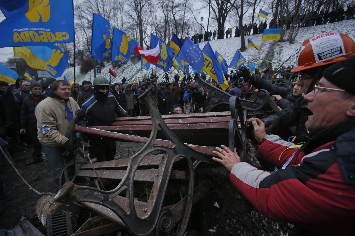Ukraina milicja Majdan Chreszczatyk