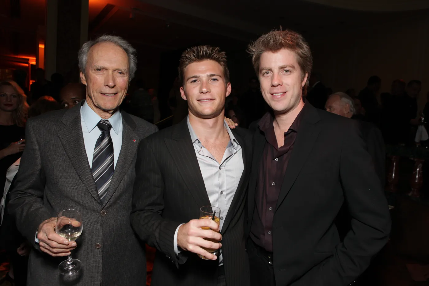 5519381-clint-eastwood-z-synami-scottem.jpg