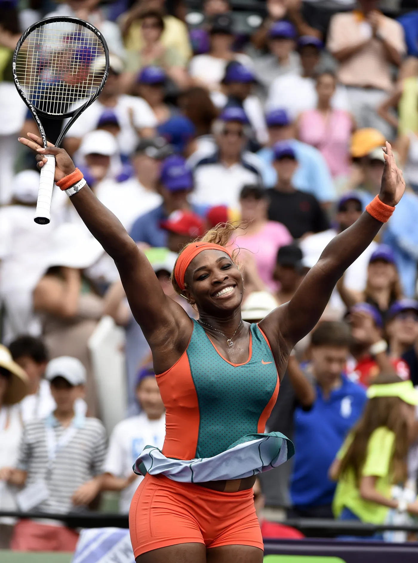 6112062-triumf-sereny-williams-w-miami.jpg