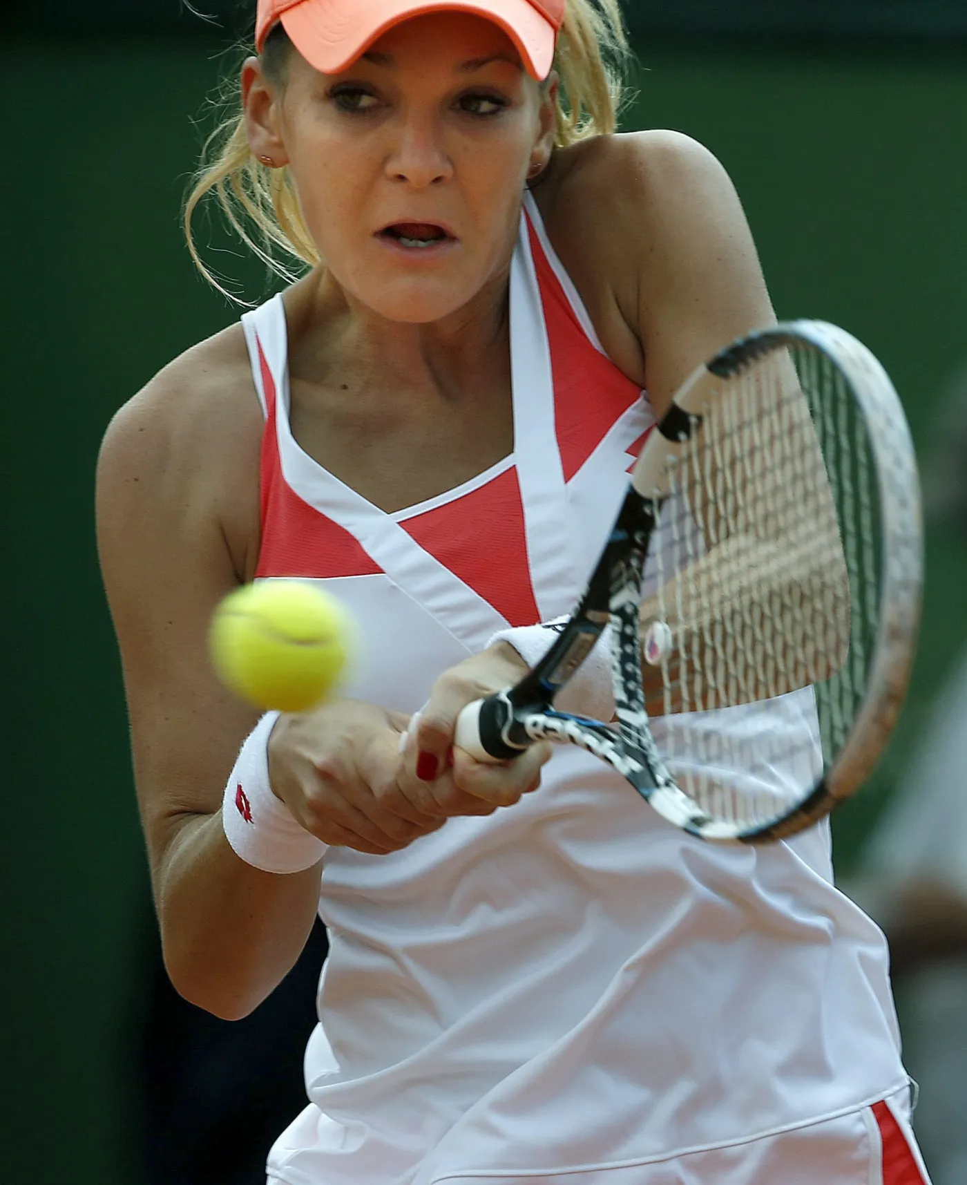 6181605-siostry-radwanskie-probuja-podbic.jpg