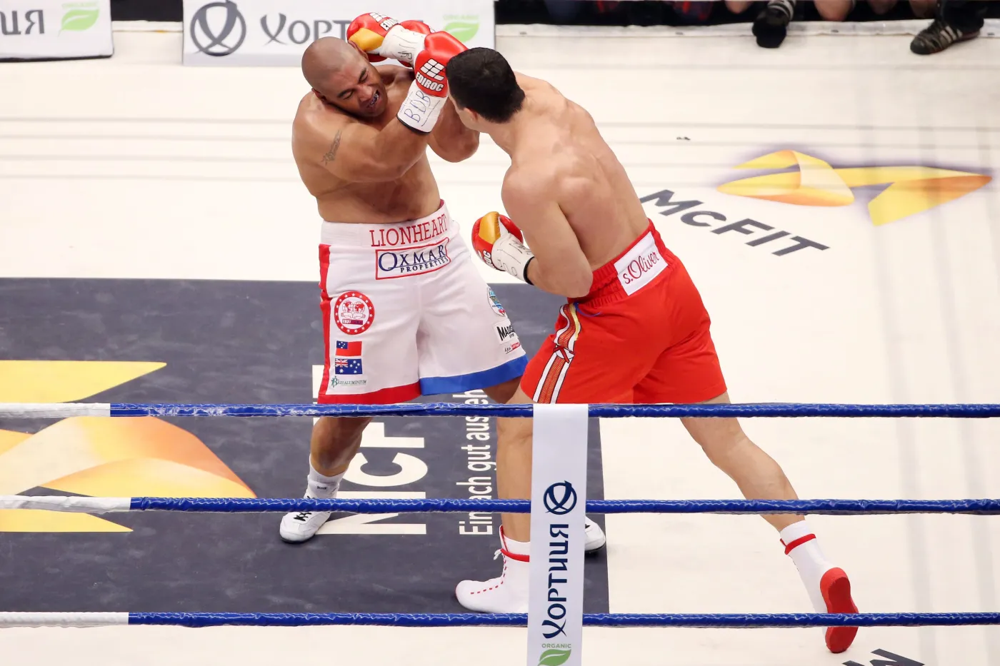 6209754-wladimir-kliczko-poslal-rywala.jpg