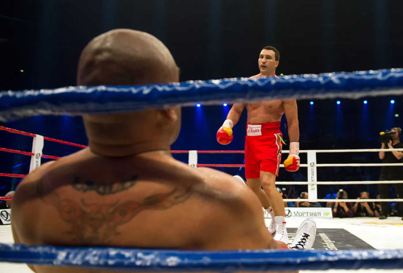 6210131-wladimir-kliczko-poslal-rywala.jpg