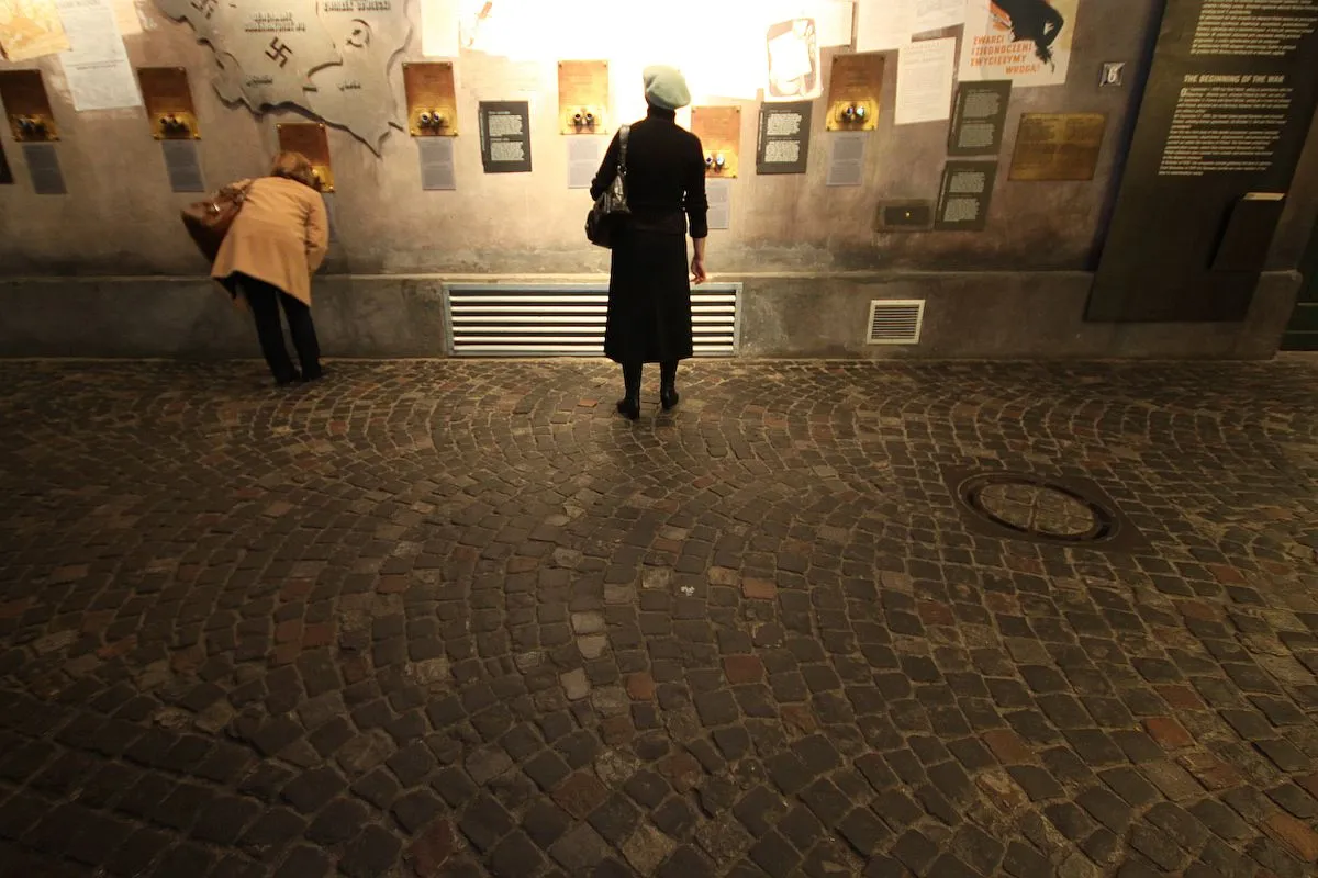 6248618-muzeum-powstania-warszawskiego.jpg