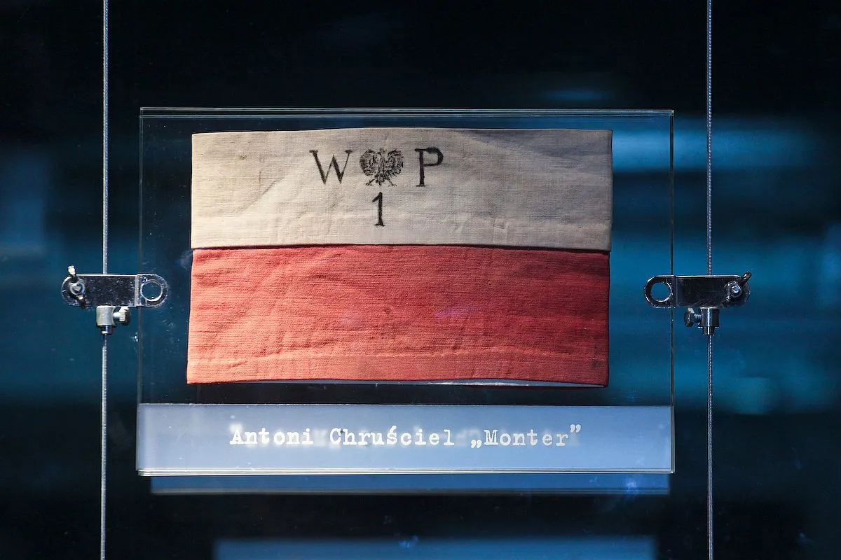 6248676-muzeum-powstania-warszawskiego.jpg