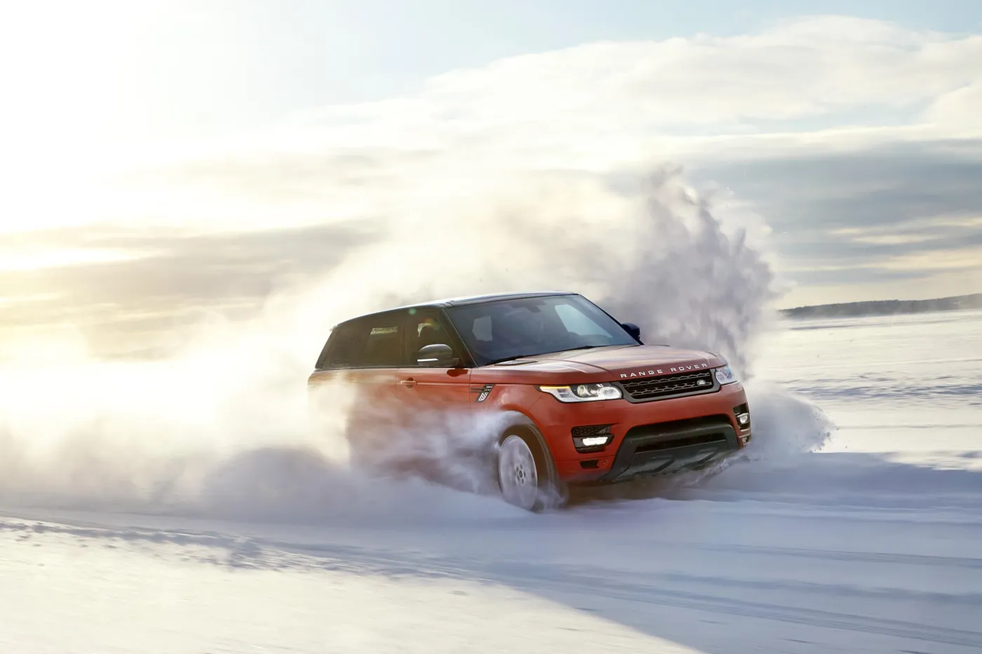 6161240-lr-range-rover-sport-dynamic-27.jpg