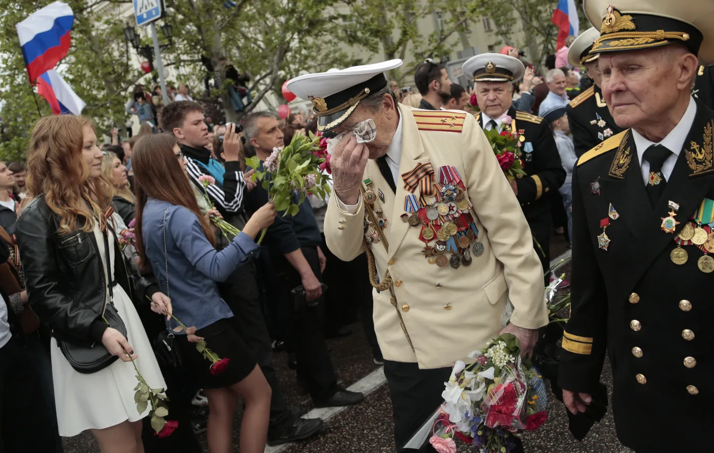 6264504-weterani-w-czasie-obchodow-dnia.jpg