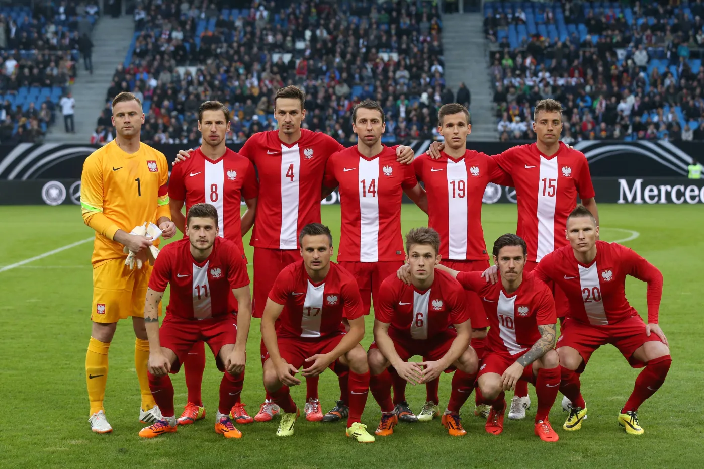 Obraniak nauczył się polskiego hymnu. Cionek też śpiewał. WIDEO