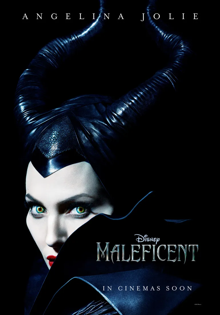 5879234-angelina-jolie-jako-czarownica.jpg