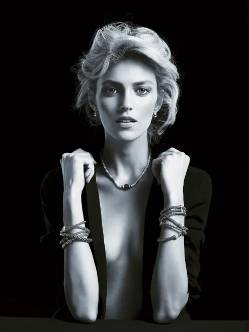 5995446-anja-rubik-w-diamentowej-sesji.jpg
