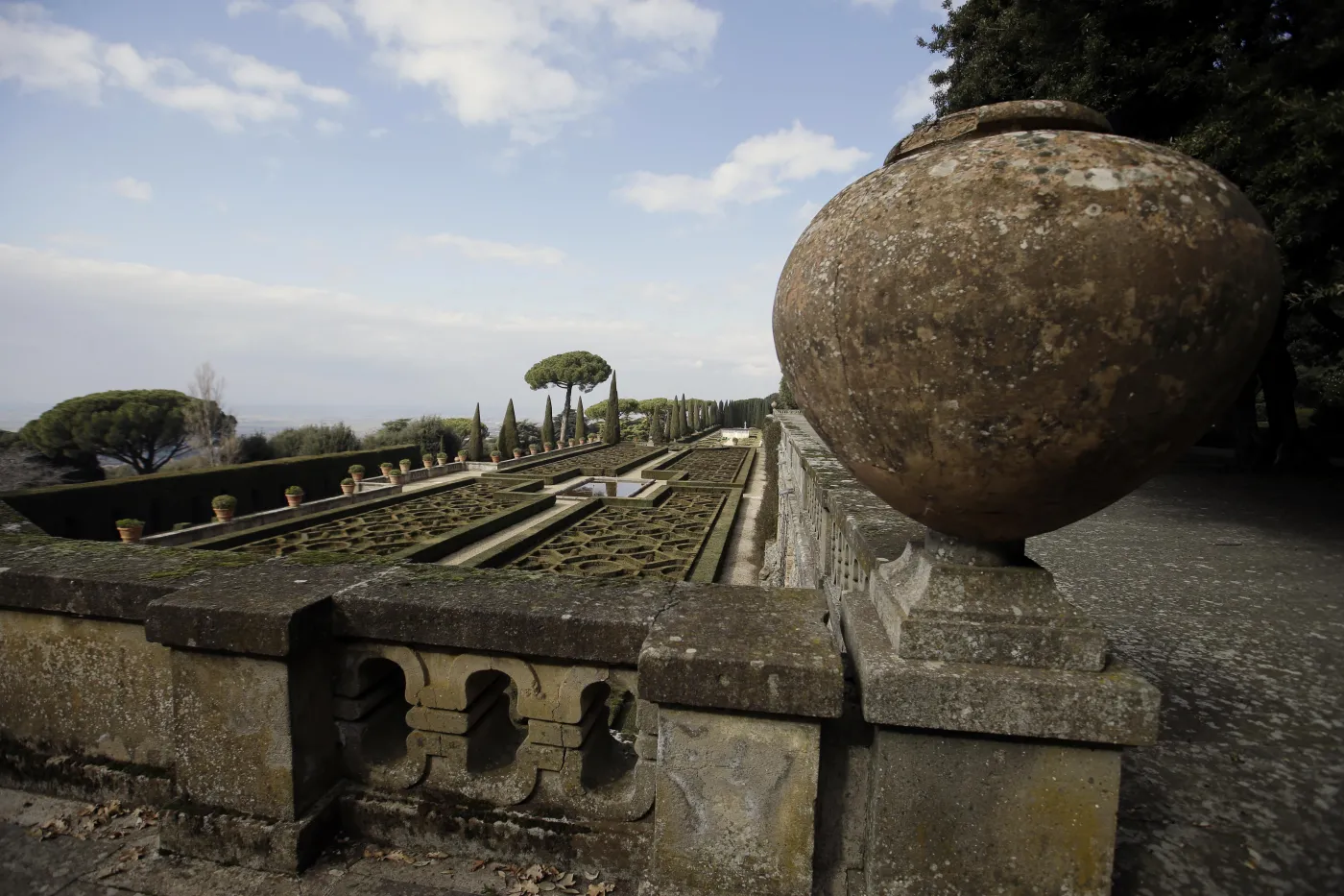 6068558-castel-gandolfo-papiez-watykan.jpg