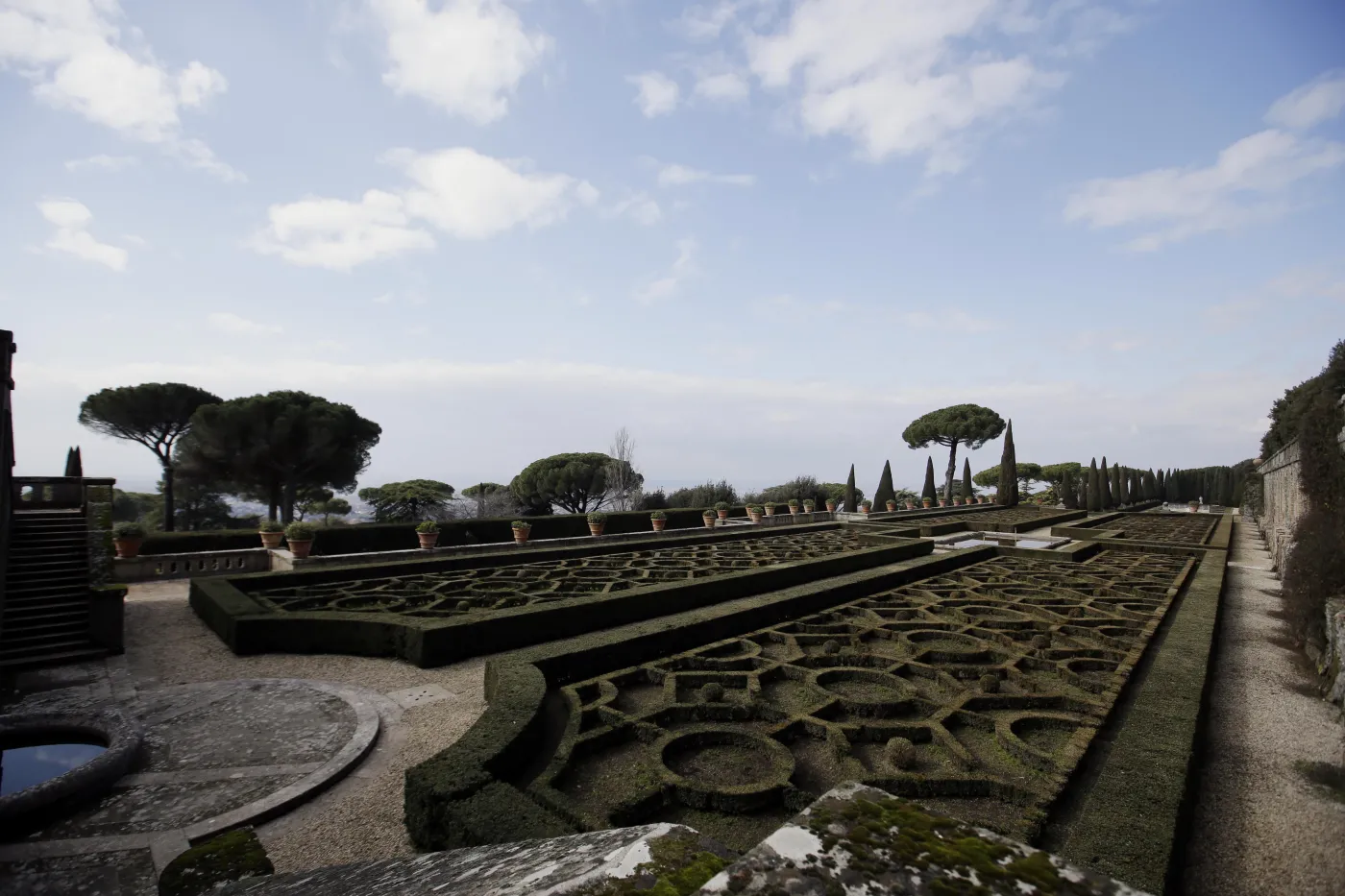 6068645-castel-gandolfo-papiez-watykan.jpg