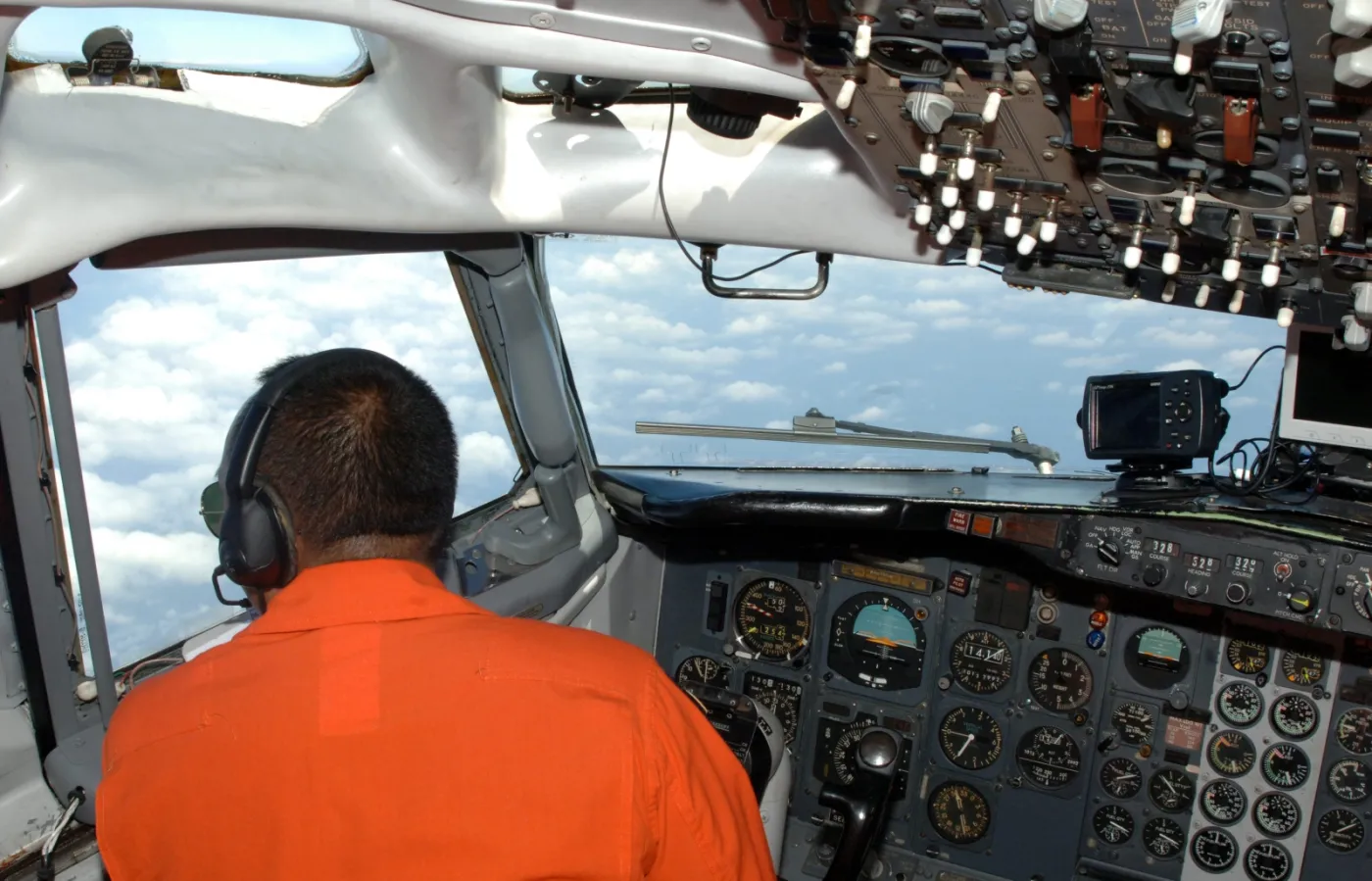 Poszukiwania zaginionego samolotu