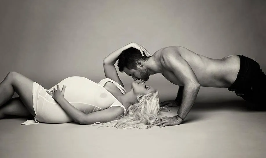6633307-christina-aguilera-na-zdjeciach.jpg