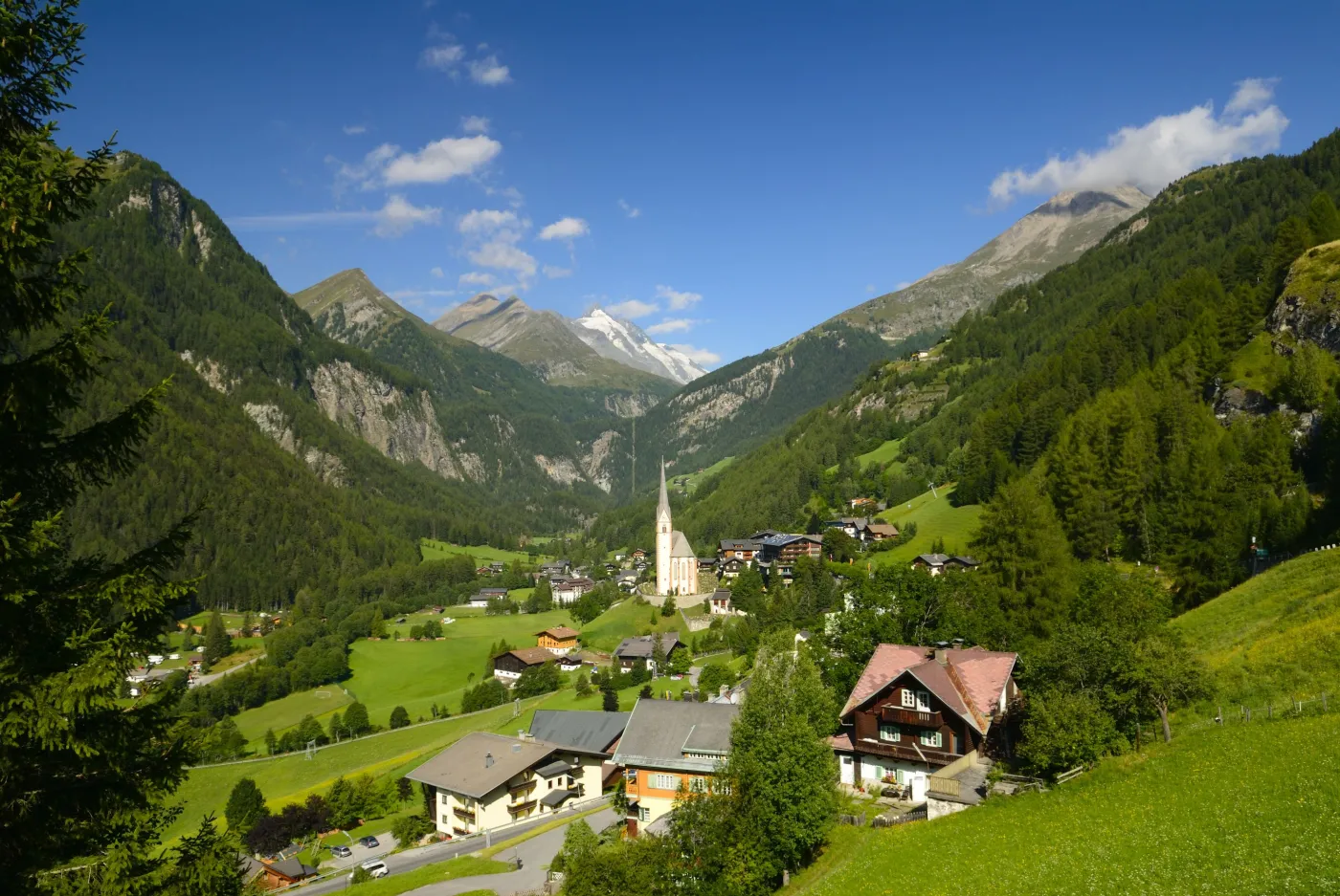 6647413-karyntia-w-austrii-widok-na-gore.jpg